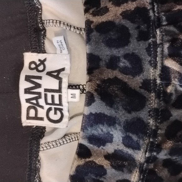 Pam & Gela Woman's Leopard Print Pull Up Pants With Side Slits, Size: M - Picture 6 of 12